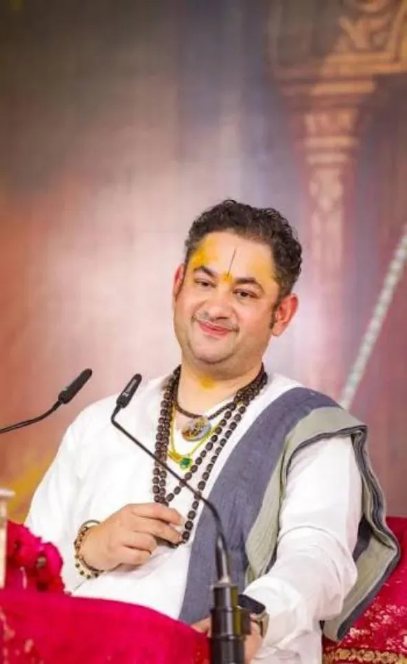 पूज्य श्री पुंडरीक गोस्वामी जी